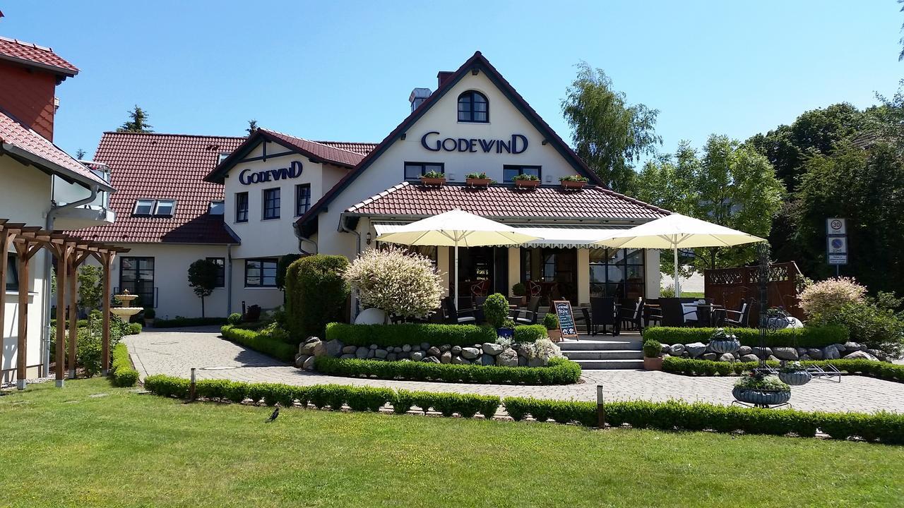 Hotel Godewind Thiessow Exteriér fotografie